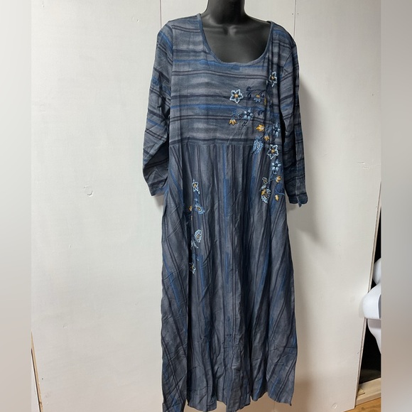 Coldwater Creek Dresses & Skirts - Coldwater Creek Striped Blue Dress with Floral Accents size XL